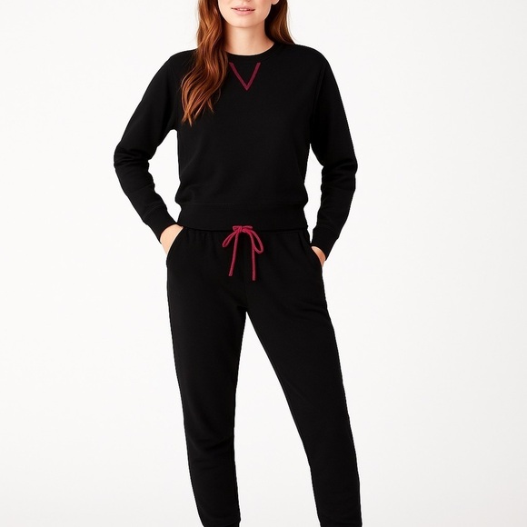 Terez Pants - TEREZ Cozy Bamboo Sweatshirt & Jogger Set Black Size S Athleisure Loungewear